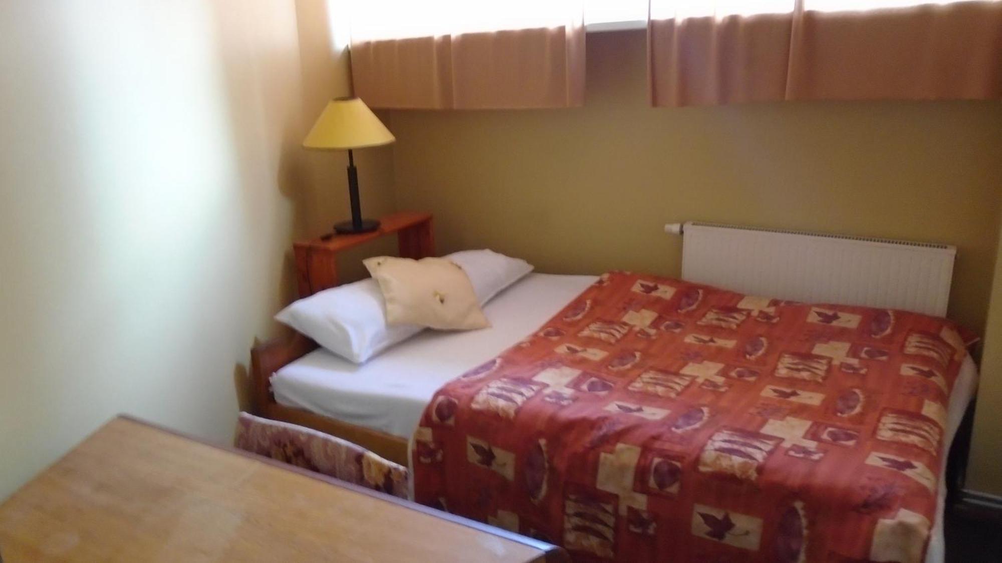 Hotel Getliin Saku Екстериор снимка