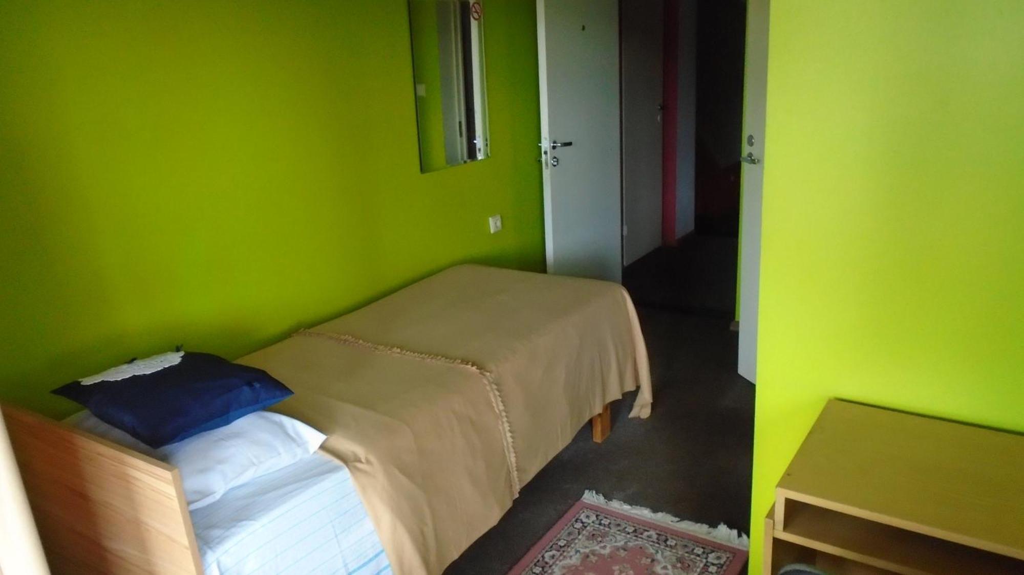 Hotel Getliin Saku Екстериор снимка