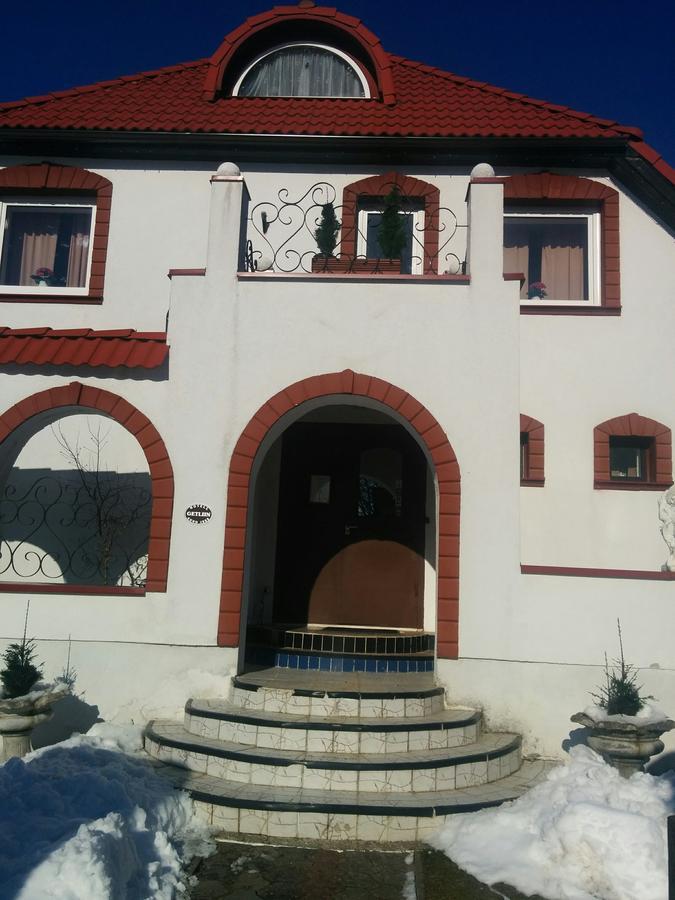 Hotel Getliin Saku Екстериор снимка