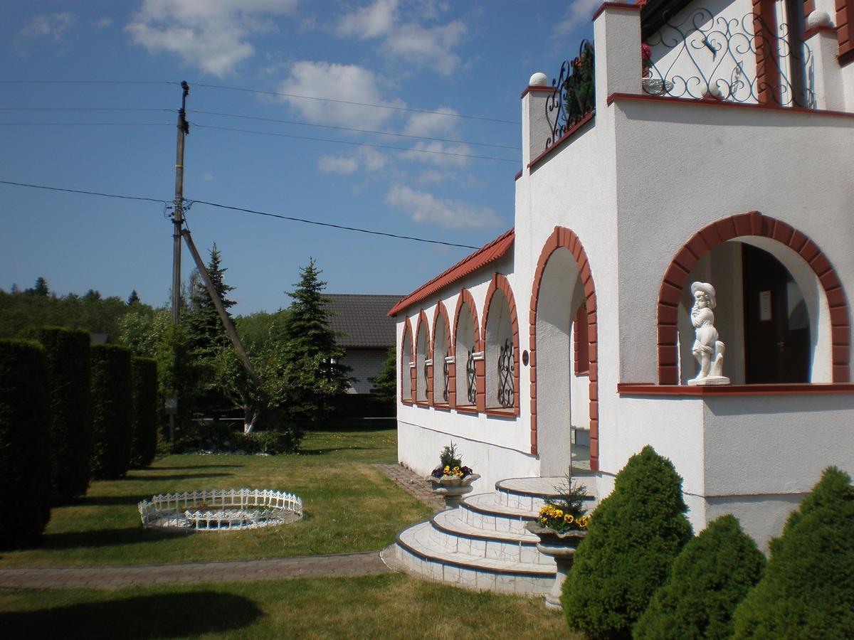 Hotel Getliin Saku Екстериор снимка