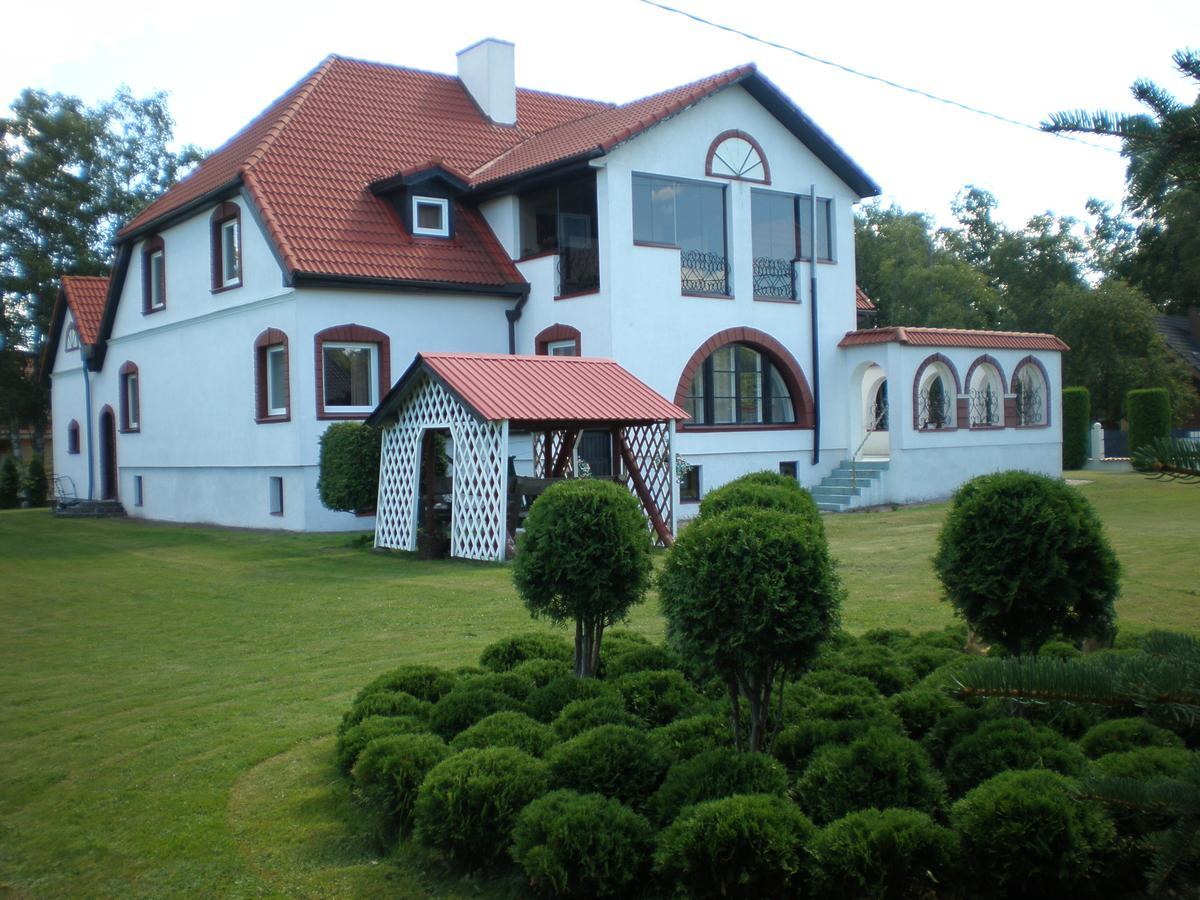 Hotel Getliin Saku Екстериор снимка