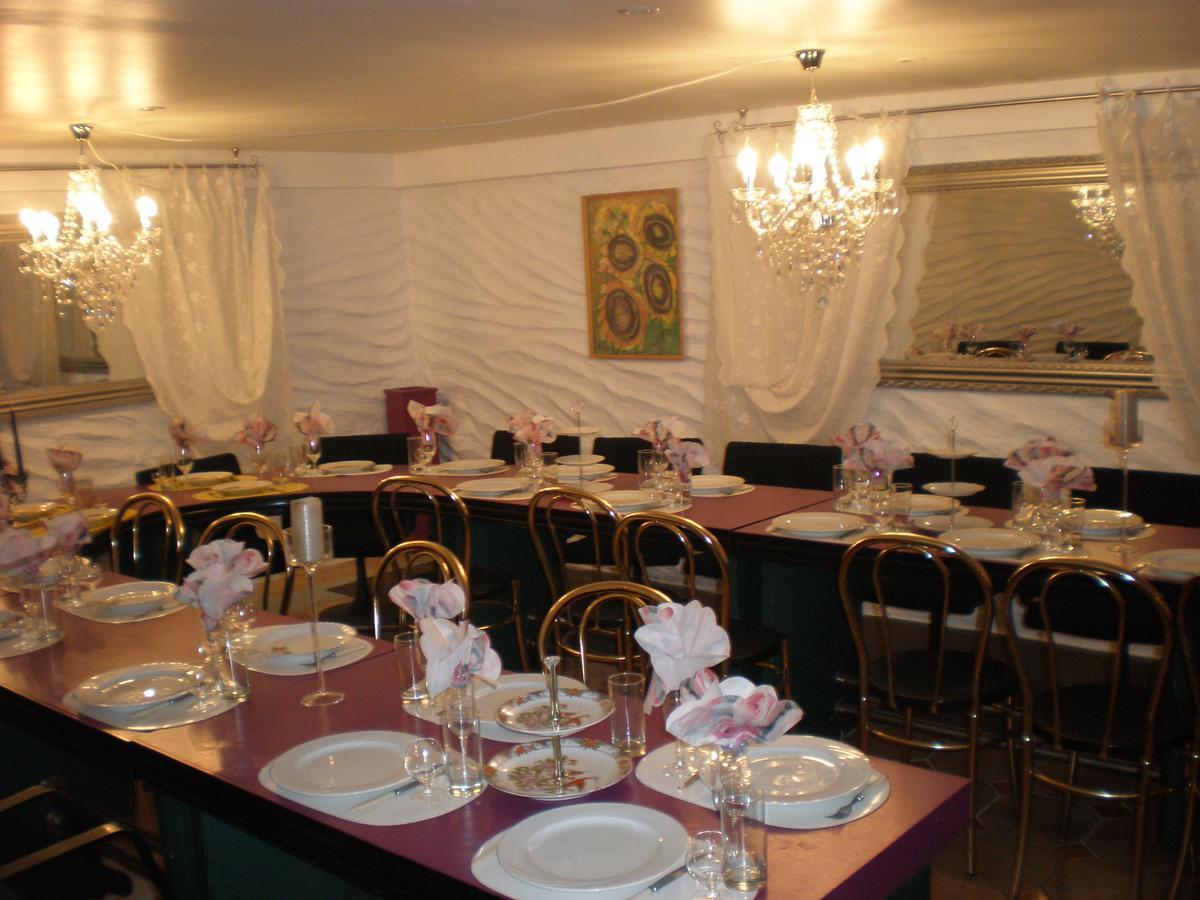 Hotel Getliin Saku Екстериор снимка