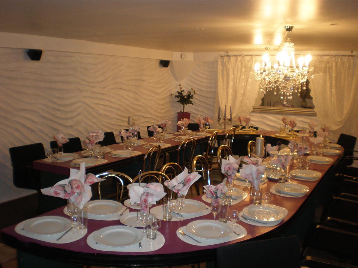 Hotel Getliin Saku Екстериор снимка